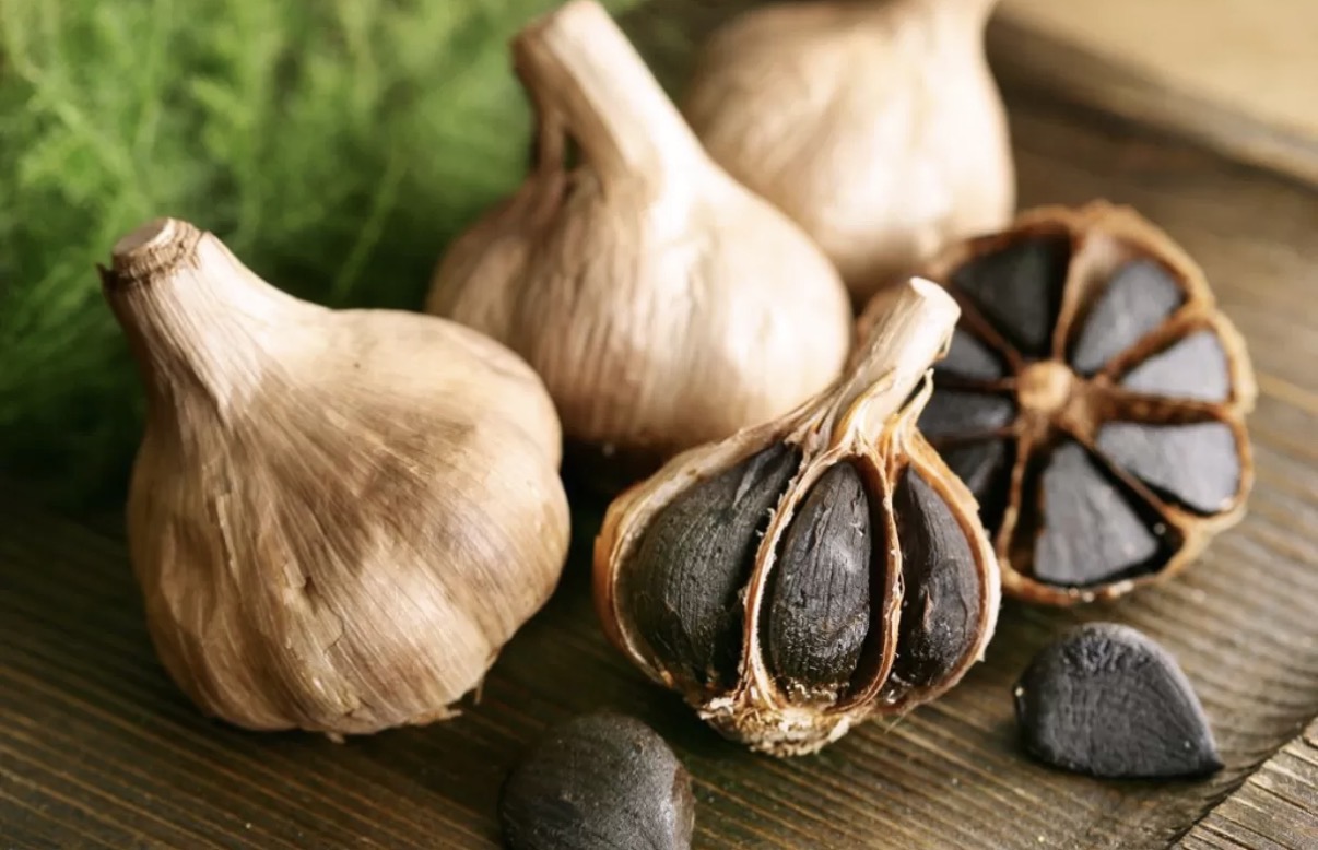 Black Garlic | Freepik