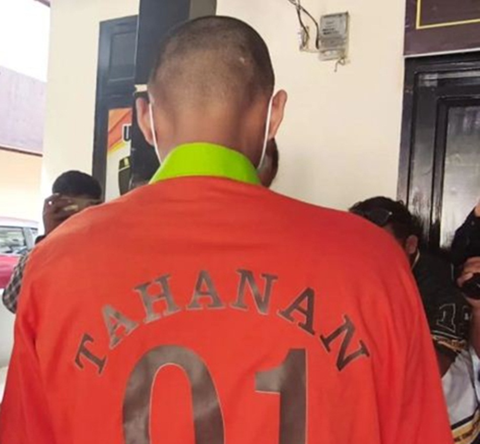 Pelaku kejahatan ATM saat diungkap Polresta Gorontalo.(F:ist)