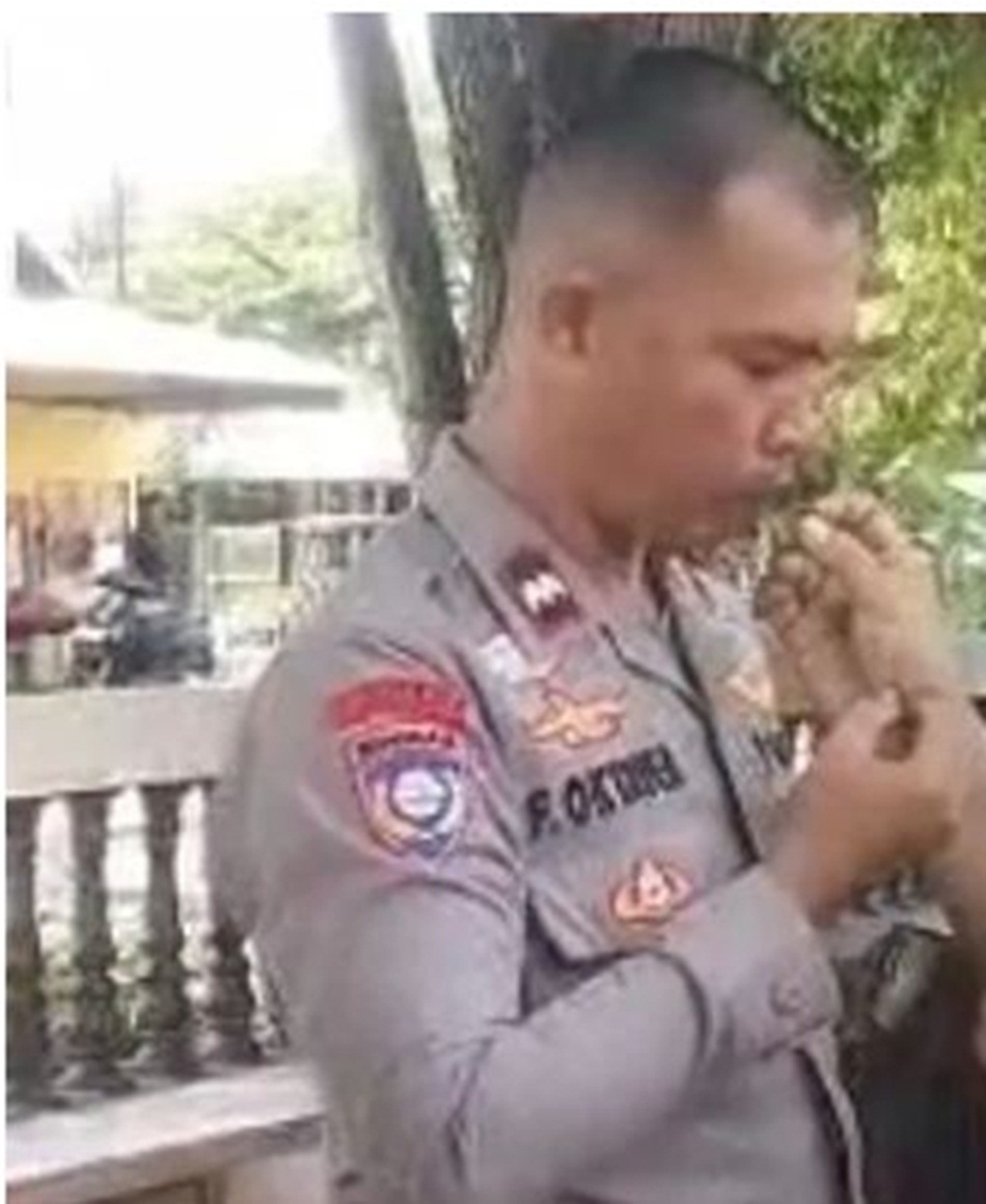 Video tersebut memunculkan persepsi adanya tindakan &ldquo;makan  rumput&rdquo; sebagai bentuk sanksi.(Tangkapan layar video)