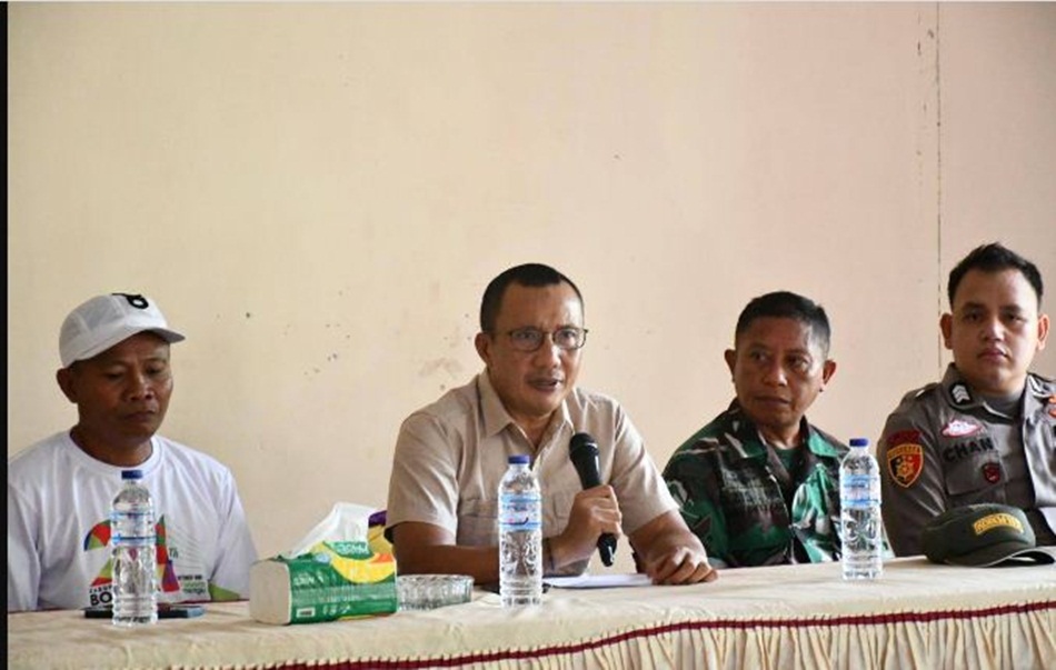 Wakil Bupati Boalemo, Lahmuddin Hambali, menegaskan pentingnya ketersediaan lahan pemakaman umum bagi masyarakat Desa Potanga.(F:Kmfo)