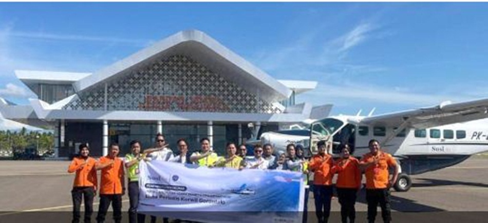 Penerbangan perintis tersebut melayani rute Gorontalo&ndash;Pohuwato dan Pohuwato&ndash;Gorontalo dengan maskapai Susi Air.(F:Forkopim)