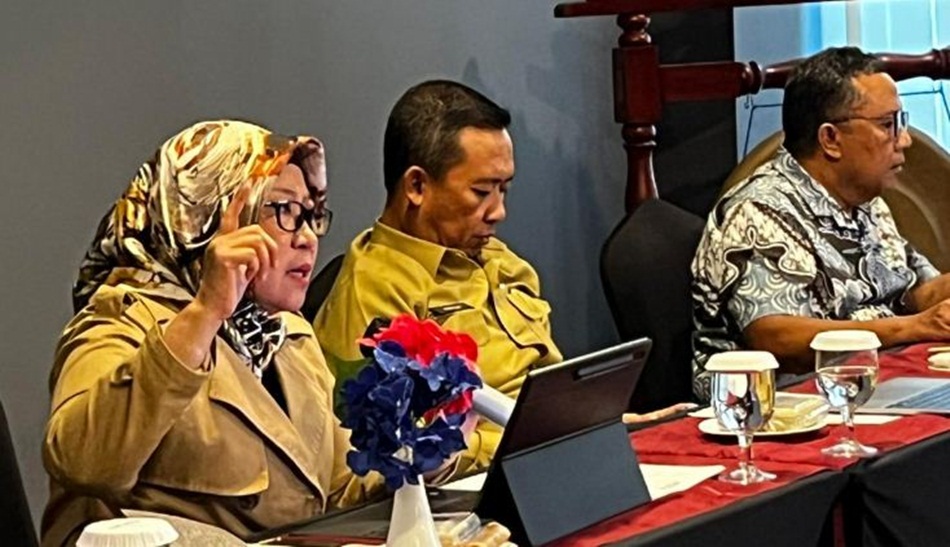 Ketua Komisi III DPRD Provinsi Gorontalo, Espin Tulie dalam Workshop Input Teknis Penyusunan Mekanisme Pengajuan Pokir DPRD.(F:Humas-Ferdi)