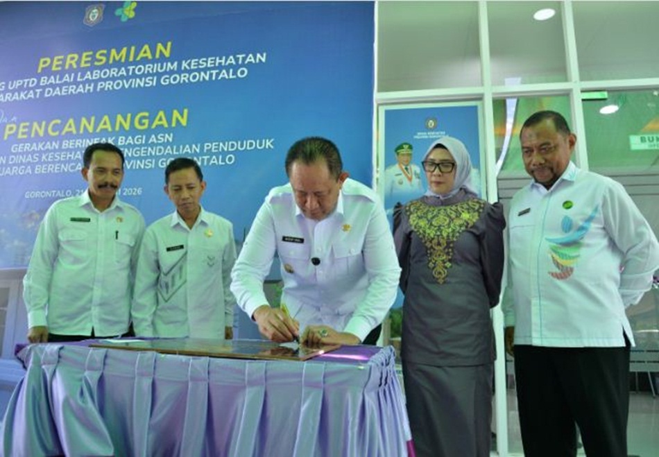 Peresmian Laboratorium Kesehatan Masyarakat (Labkesmas) Provinsi Gorontalo.(F:Kmfo)