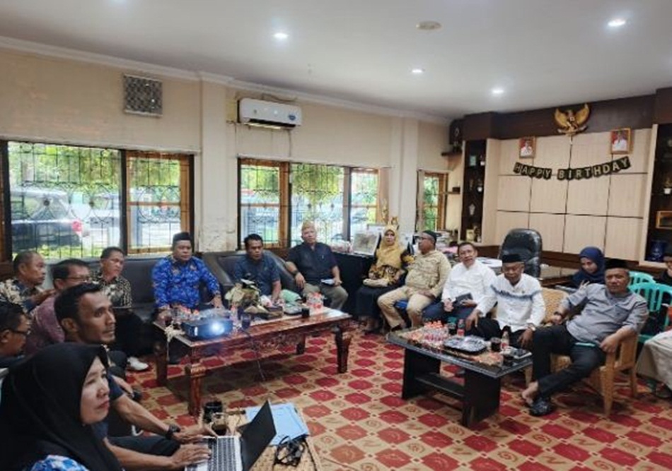 Sekretaris Daerah Kabupaten Gorontalo, Sugondo Makmur, menyampaikan bahwa panitia masih mengkaji beberapa model penyelenggaraan.(F:Prokopim)
