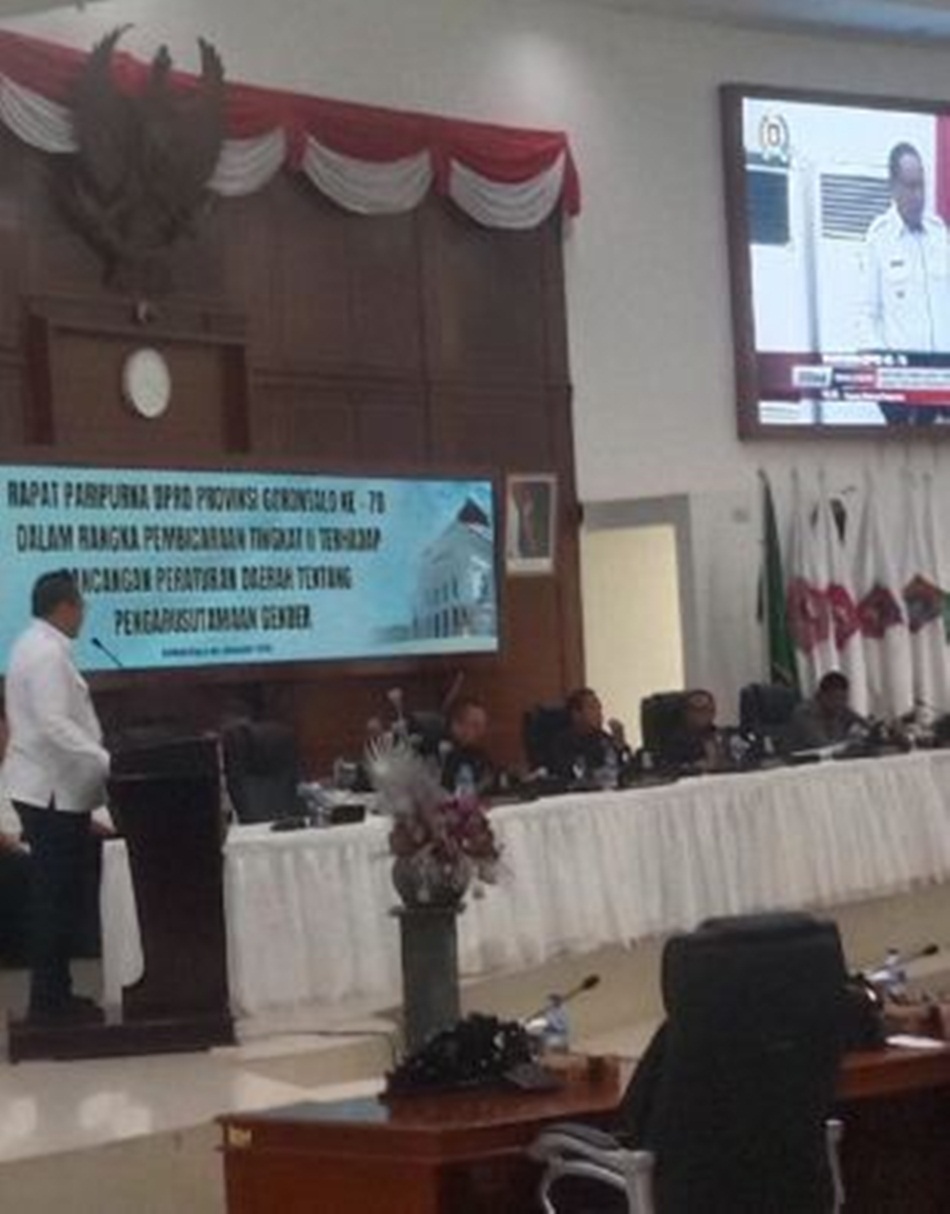 Pembahasan Raperda Pengarusutamaan Gender (PUG) di Gorontalo mendapat apresiasi langsung dari Gubernur Gusnar Ismail.(F:gpd)