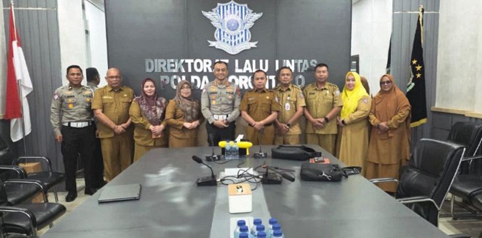 Pemerintah Provinsi Gorontalo melalui Badan Pendapatan Daerah  (Bapenda) terus mendorong transformasi pengelolaan pajak kendaraan bermotor. (F:(Bapenda)