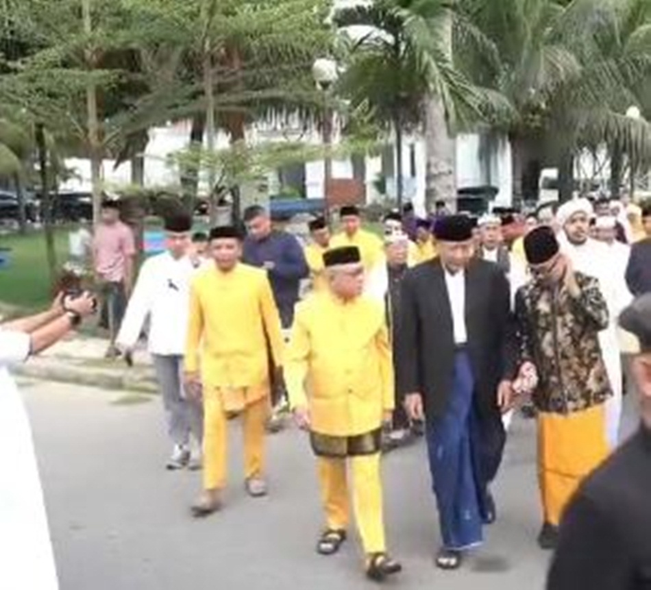 di Masjid Agung Baiturrahman Limboto, Kabupaten Gorontalo.(F:Kmfo)