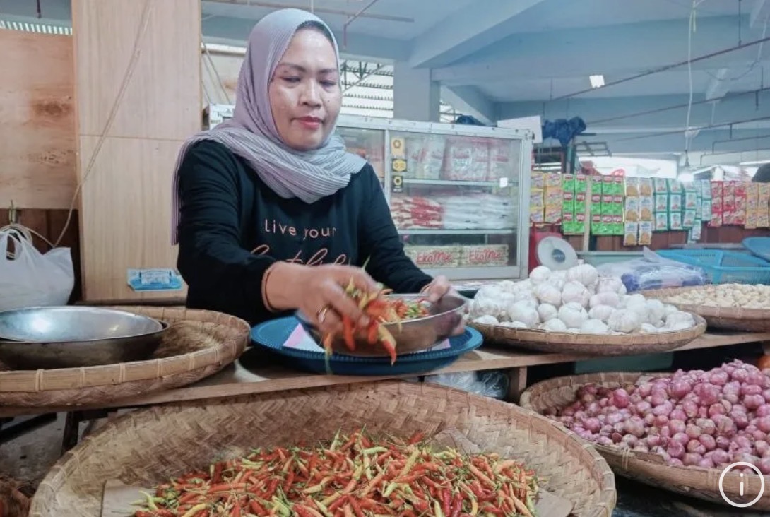 Aktivitas pedagang rempah-rempah di Pasar Sentral Kota Gorontalo, Provinsi Gorontalo, pada Selasa (24/3/2026). ANTARA/HO-Lifka Ismail