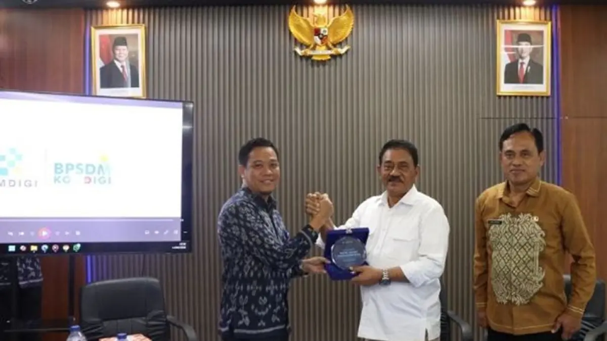 Bupati Rum Pagau menandatangani nota kesepakatan antara Pemkab Boalemo dengan Badan Pengembangan Sumber Daya Manusia (F:Forkopim)