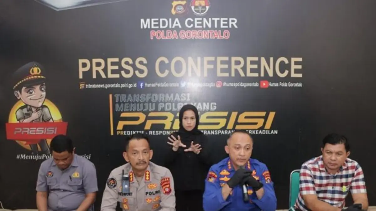 Polda Gorontalo menggelar konferensi pers terkait pengungkapan kapal misterius yang ditemukan membawa muatan diduga sianida. (F:Hms-Pol)