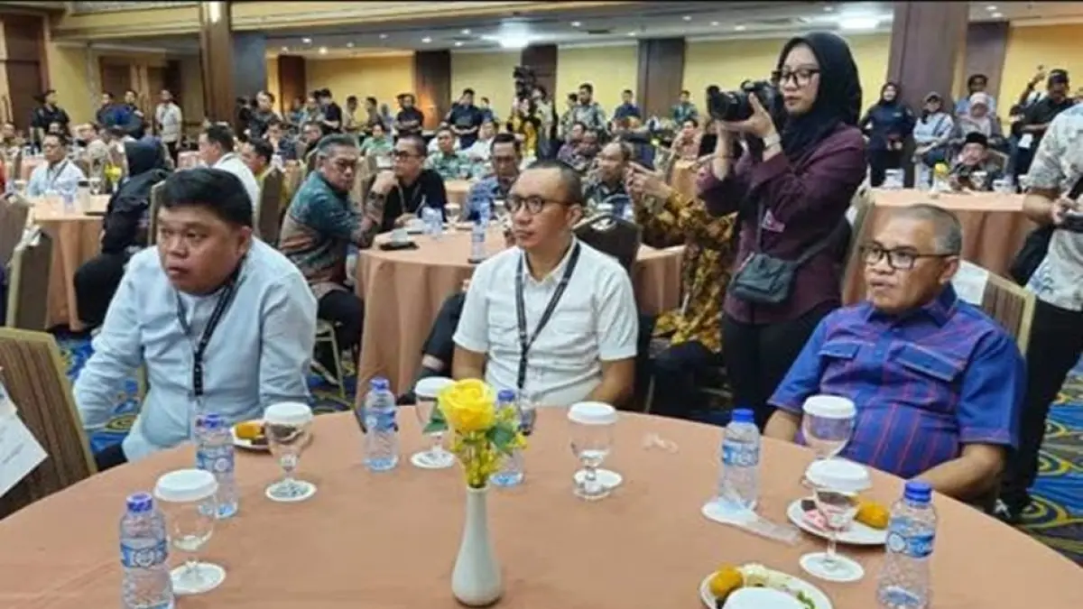 Wakil Bupati Boalemo, Lahmudin Hambali, menghadiri kegiatan Bimbingan Teknis (Bimtek) dan Silaturahmi Asosiasi Wakil Kepala Daerah (ASWAKADA) Tahun 2026 yang digelar di Golden Boutique Hotel Kemayoran.(F:Prokopim)