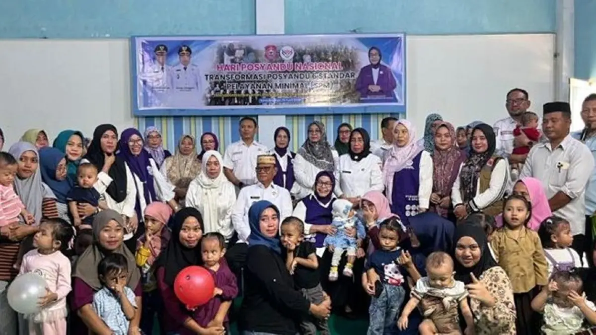 Peringatan Hari Posyandu Nasional 2026 yang dipusatkan di Aula Kantor Desa Bongopini.(F:Dkmfo)