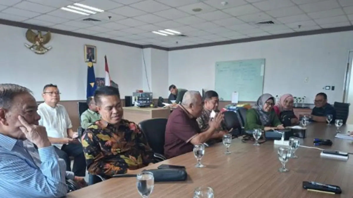 Komisi III DPRD Provinsi Gorontalo melakukan langkah strategis dengan mendatangi Badan Nasional Penanggulangan Bencana di Jakarta.(F:Hms-Setwan)