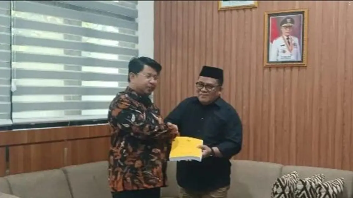 Penutupan tahapan audit ini ditandai dengan pelaksanaan exit meeting bersama BPK RI 
Perwakilan Provinsi Gorontalo (F:dKmfo)