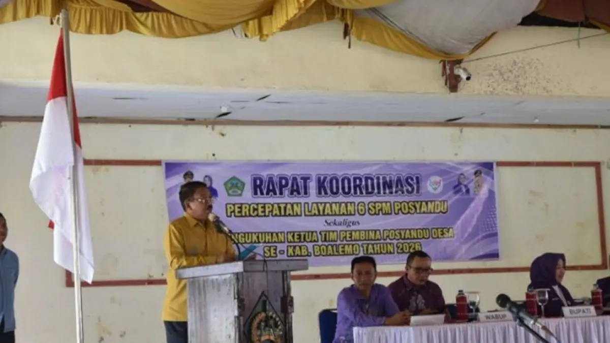  Bupati Boalemo Drs. Rum Pagau membuka rapat koordinasi percepatan layanan 6 Standar Pelayanan Minimal (SPM) Posyandu Desa yang digelar di Pendopo Kantor Bupati Boalemo.(F:Prokopim)