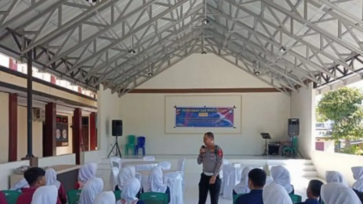 Satlantas Polres Boalemo aktif turun ke sekolah-sekolah memberikan edukasi keselamatan berlalu lintas .(F:dok Satlantas)