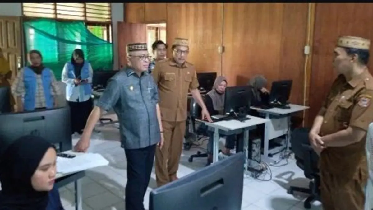 Pemerintah Kabupaten Gorontalo serius menjadikan Balai Latihan Kerja (BLK) Limboto sebagai pusat pengembangan tenaga kerja terampil.(F:Dkmfo)