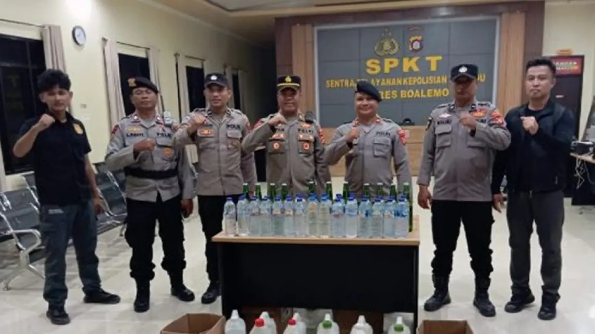 Operasi yang dimulai pukul 16.30 WITA ini menyasar sejumlah wilayah di Kecamatan Dulupi dan Kecamatan Tilamuta.(F:Hms-Pol)