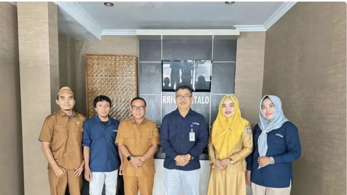 Kepala Diskominfotik Provinsi Gorontalo Trizal Entengo menjalin sinergi dengan lembaga penyiaran dalam rangka menyebarluaskan Piala Dunia 2026, serta menyukseskan PENAS KTNA XVII di Kabupaten Gorontalo. ANTARA/HO-Diskominfotik Provinsi Gorontalo