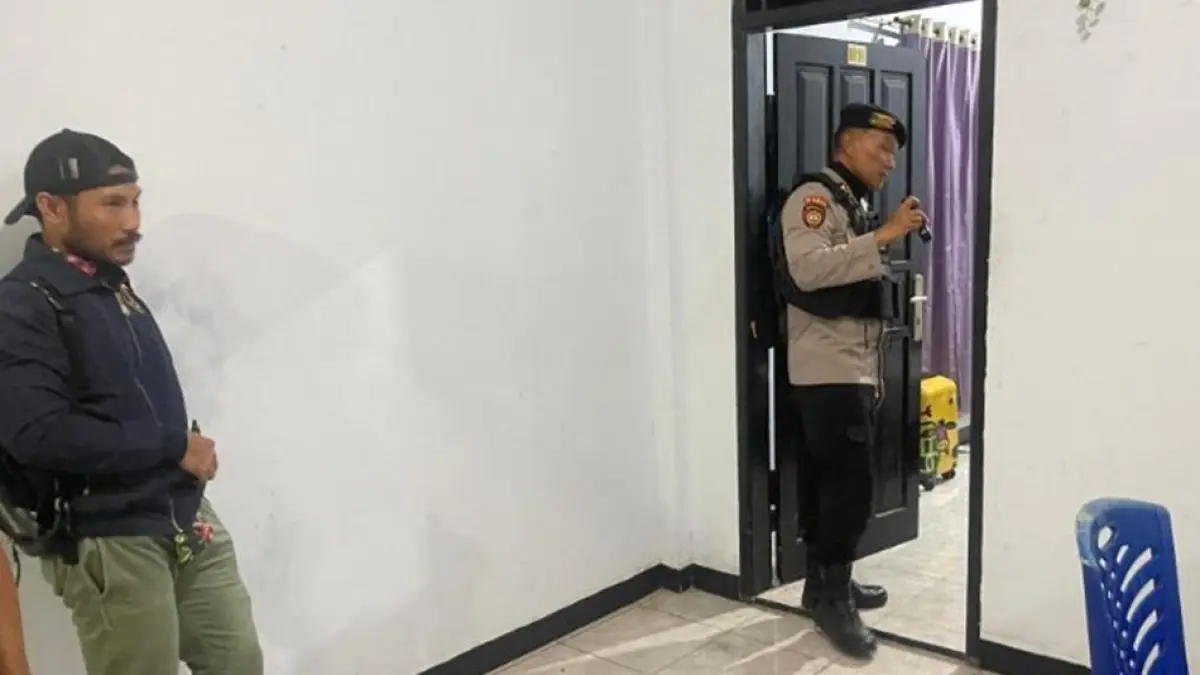 Tim UKL II Operasi Pekat Otanaha I Polda Gorontalo kembali menggelar razia penyakit masyarakat dengan menyasar penginapan dan kos-kosan di Kota Gorontalo. (F:Hms-pol)
