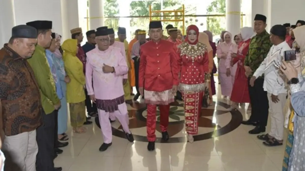 Suasana Rumah Dinas Bupati Gorontalo berubah semarak saat menyambut kedatangan Wali Kota Administrasi Jakarta Selatan, Syafrin Liputo.(F:DKmfo)