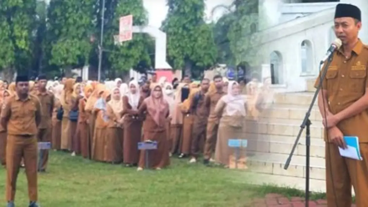 Sekretaris Daerah Boalemo, Prof. Dr. Ir. Nurdin, saat memimpin Apel Kerja Awal Bulan.(F:DKmfo)
