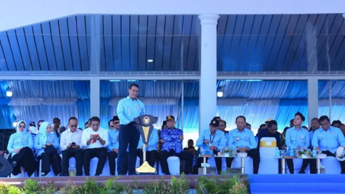 Menteri Pertanian RI Andi Amran Sulaiman saat memberikan sambutan pada pembukaan Pekan Nasional (PENAS) Petani dan Nelayan XVII di Kabupaten Gorontalo, (F:Istimewa)