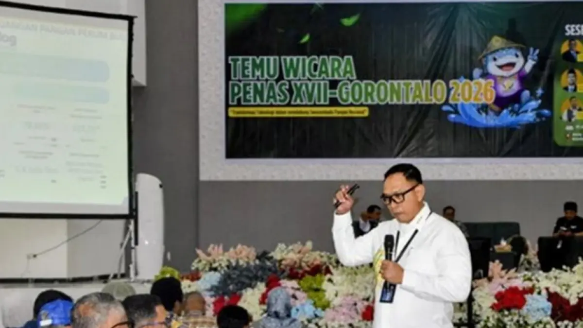 Dalam forum Temu Wicara PENAS XVII, Ahmad Rizal menjelaskan bahwa Bulog tidak hanya fokus menyerap hasil panen petani. (F:Dkmfo)
