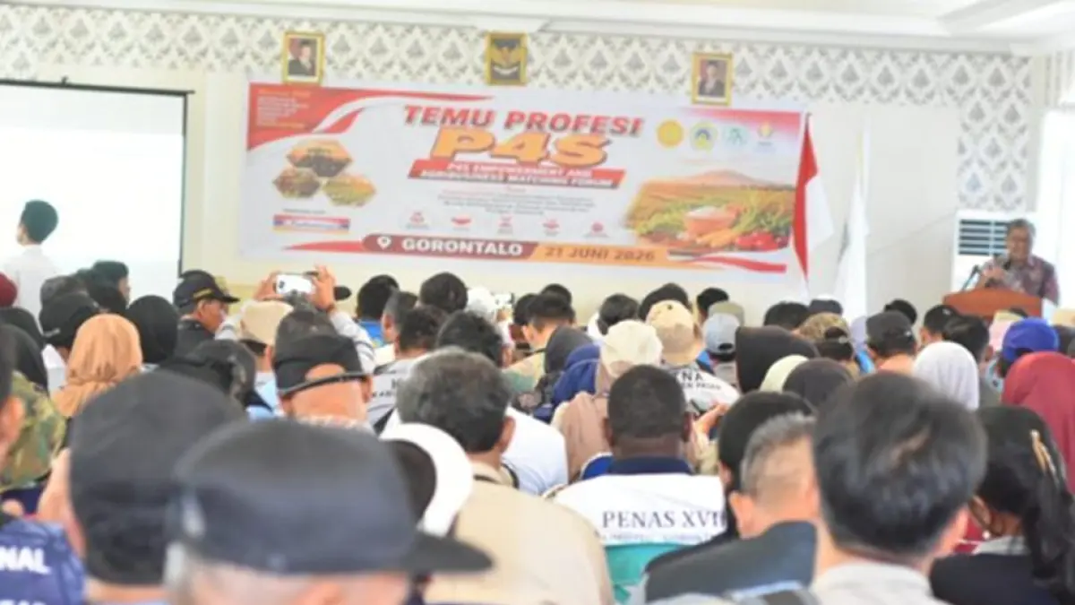 Di Aula Gedung Guru (PGRI) Kabupaten Gorontalo, Forum Komunikasi Pusat Pelatihan Pertanian dan Perdesaan Swadaya (FK-P4S) menggelar Temu Profesi yang dibuka oleh Kepala Pusat Pelatihan Pertanian BPPSDMP Kementerian Pertanian.(F:DKmfo)