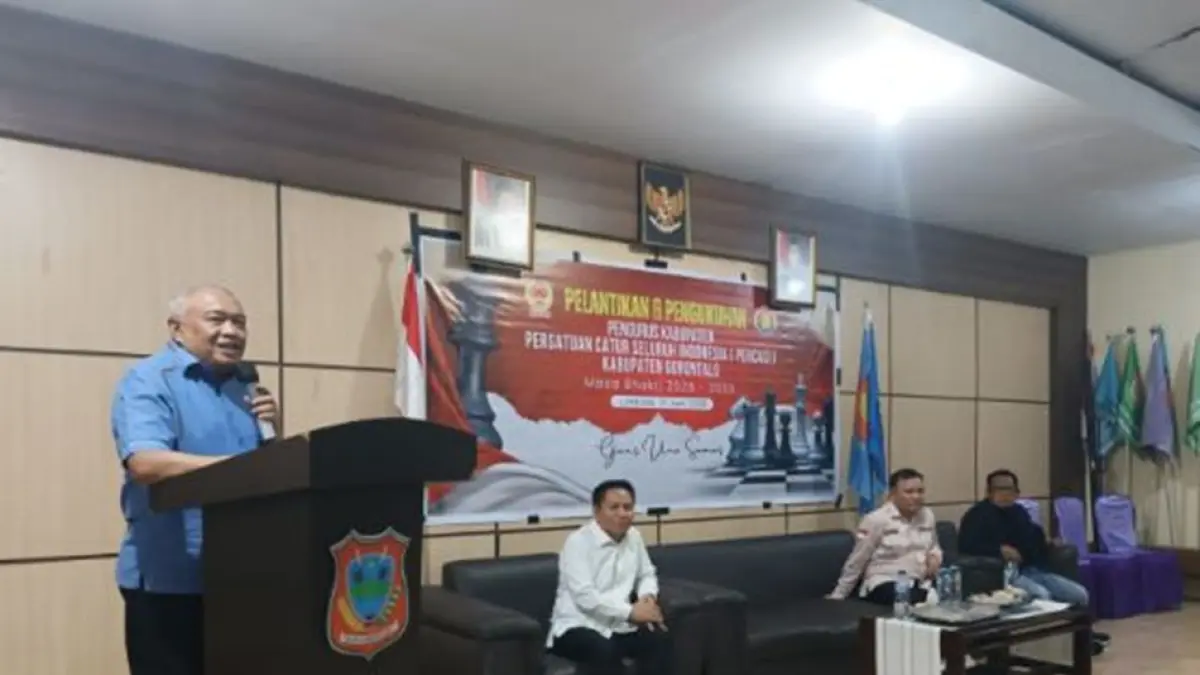 Wakil Bupati Gorontalo, Tonny S. Junus, menghadari  pelantikan Pengurus Persatuan Catur Seluruh Indonesia (Percasi) Kabupaten Gorontalo periode 2026–2030 yang dirangkaikan dengan pembukaan 
Turnamen Catur Bupati Cup.(F:Dkmfo)