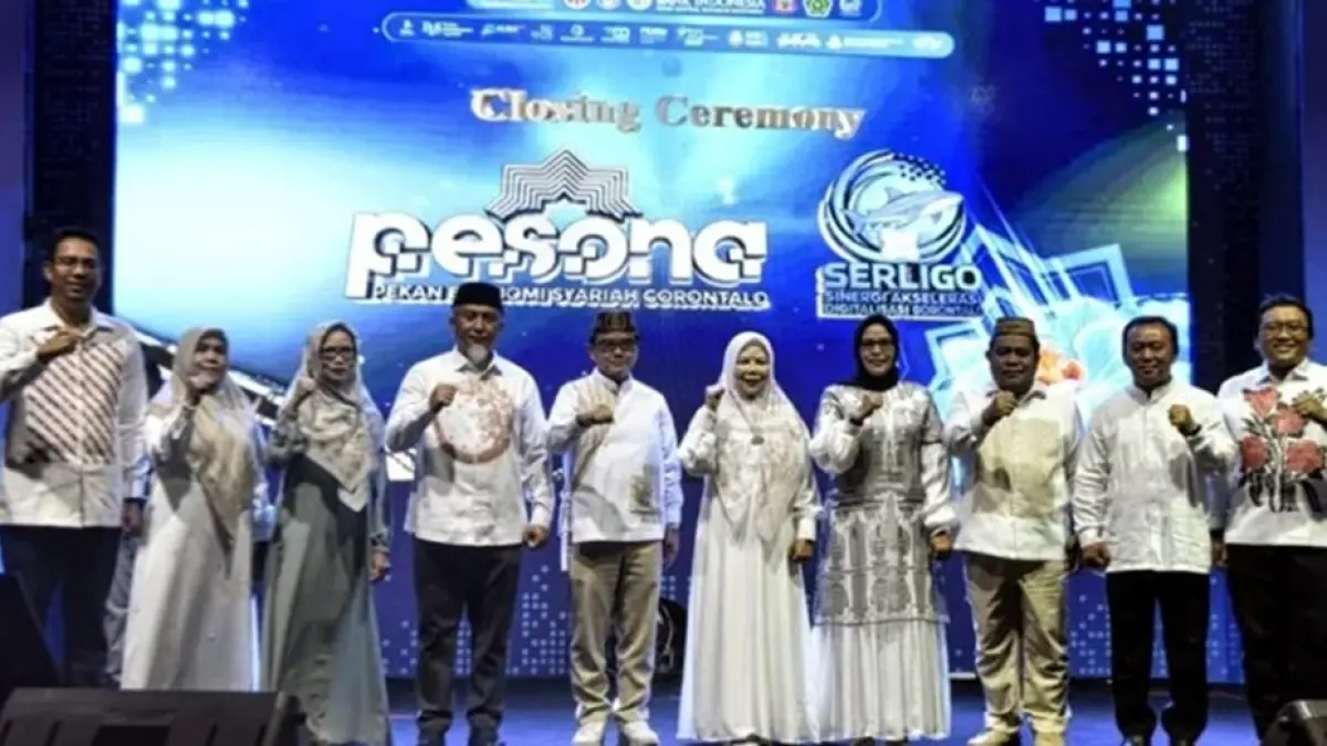Suasana penutupan Pesona Gorontalo yang digelar BI perwakilan Gorontalo yang menghadirkan musisi religi Opick.(F:DKmfo)