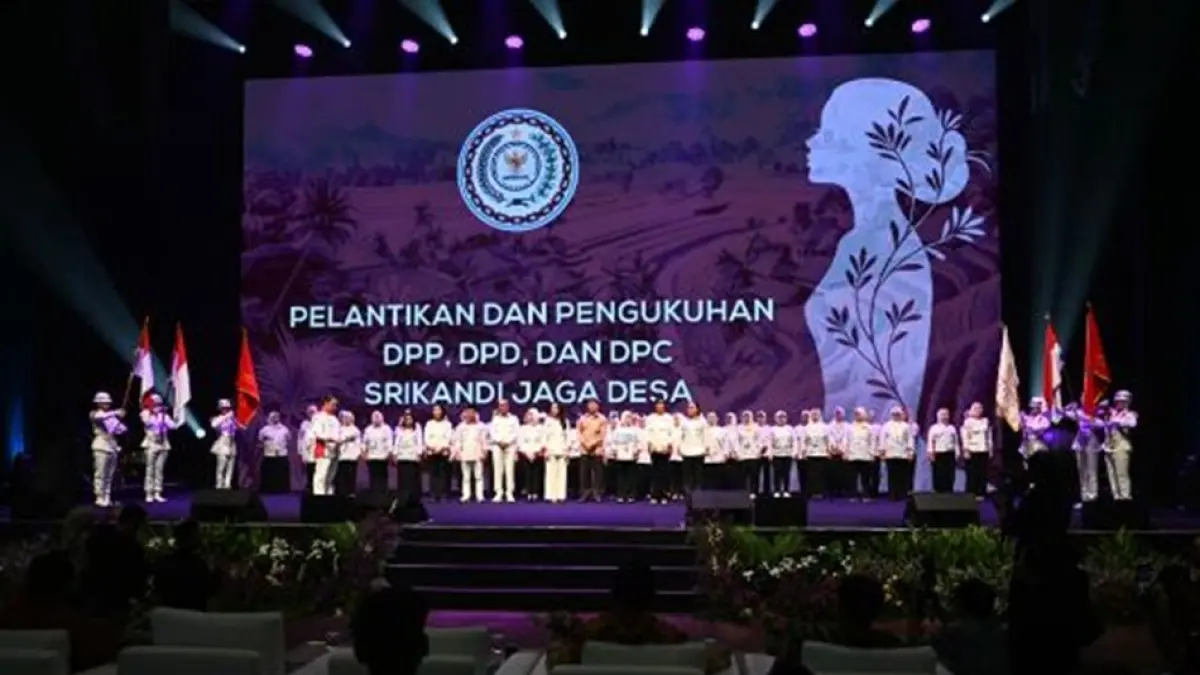 Pelantikan pengurus Srikandi Jaga Desa se Indonesia, dilantik oleh Ketua Dewan Pembina Srikandi Jaga Desa sekaligus Hashim S. Djojohadikusumo, di Ballroom The Djakarta Theater, Jakarta. ( Foto – Zakir BPG )
