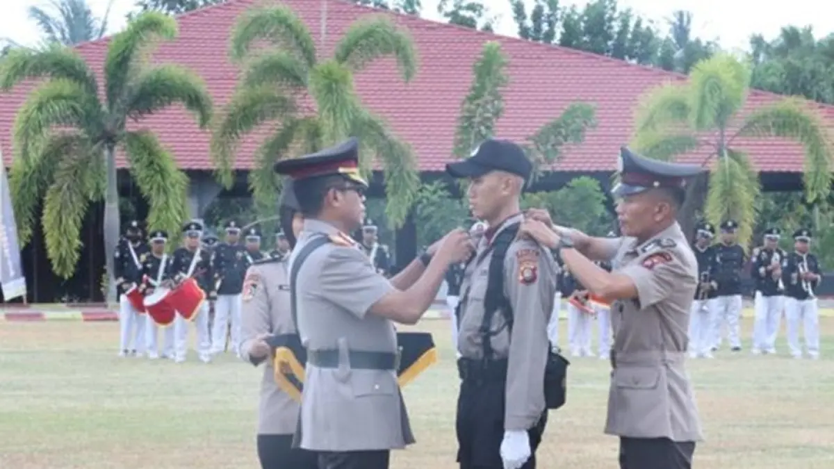 Wakapolda Gorontalo, Simson Zet Ringu, membuka pendidikan pembentukan Bintara Polri Kemampuan SPKT Tahun Anggaran 2026. (F:Hms-pol)