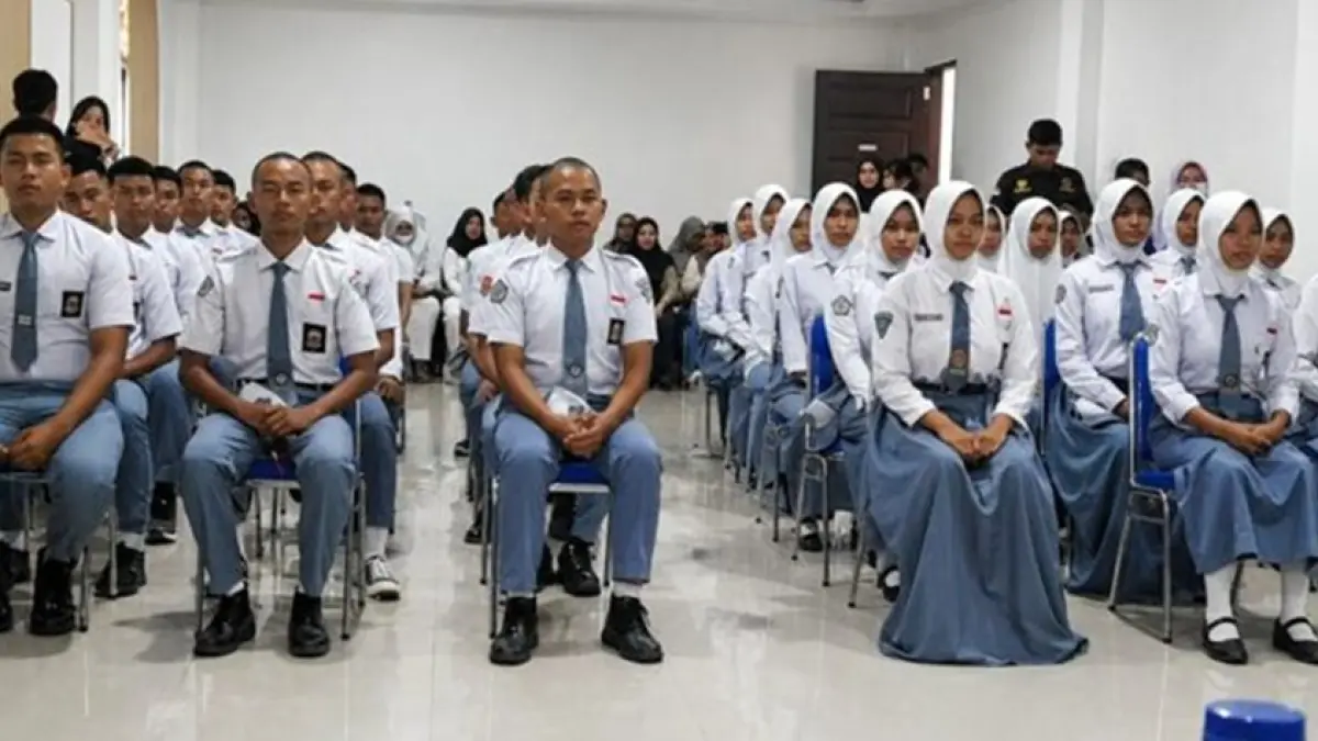 33 anggota yang terdiri dari 17 putri dan 16 putra akan bertugas dalam Pasukan 8 dan Pasukan 17 pada upacara HUT RI..(F:Diskominfo)