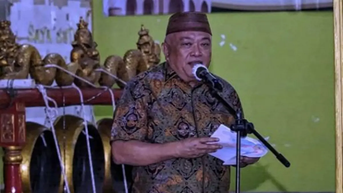Wakil Bupati Gorontalo Tonny S. Junus saat menghadiri Tradisi Saparan Bersih Desa atau tolak bala di Desa Sidodadi, Kecamatan Boliyohuto, Kabupaten Gorontalo.(F:Diskominfo)