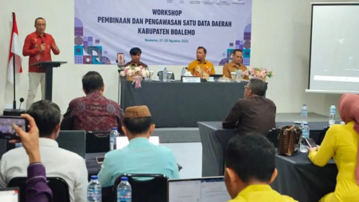 Wakil Bupati Boalemo Lahmudin Hambali, S.Sos, M.Si saat membuka Workshop Pembinaan dan Pengawasan Satu Data Daerah Kabupaten Boalemo di Cabana Resort Pantai Bolihutuo,(F:Prokopim)