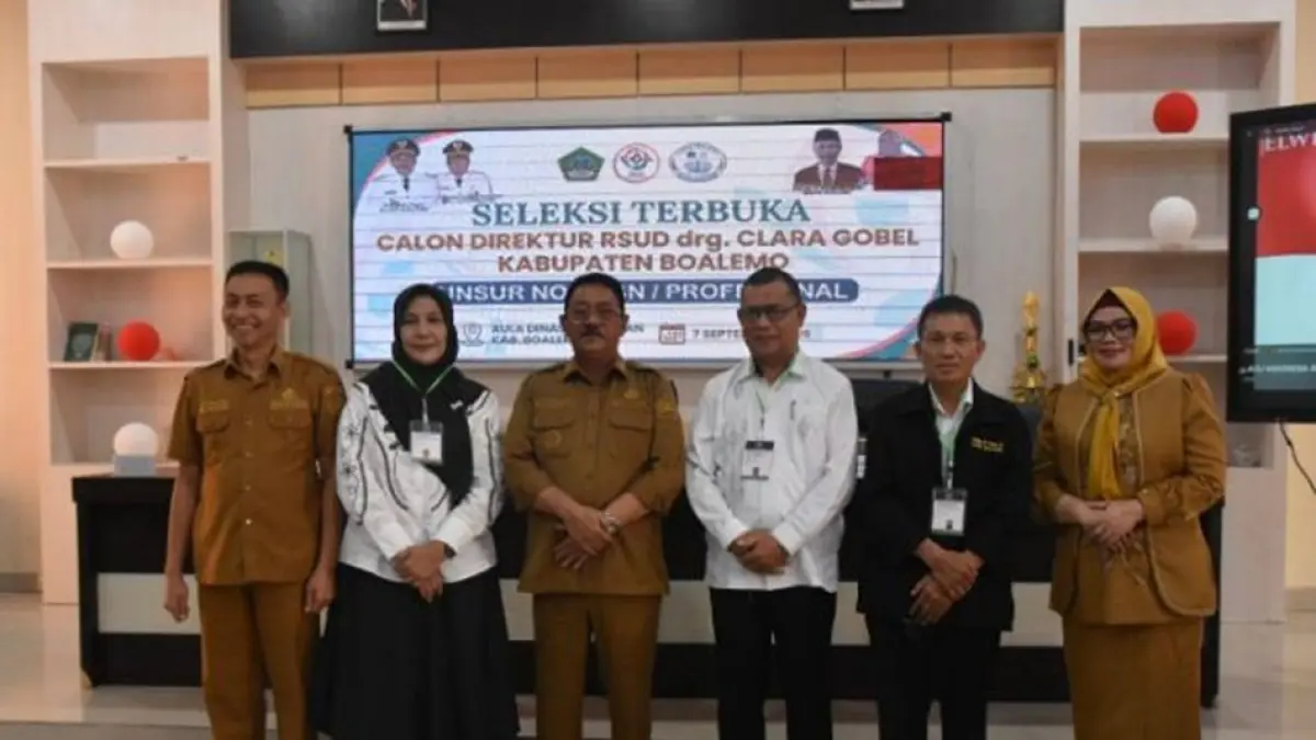 Bupati Boalemo Drs. Rum Pagau membuka langsung tahapan seleksi calon Direktur RSCG di Aula Dinas Kesehatan.(F:Diskominfo)