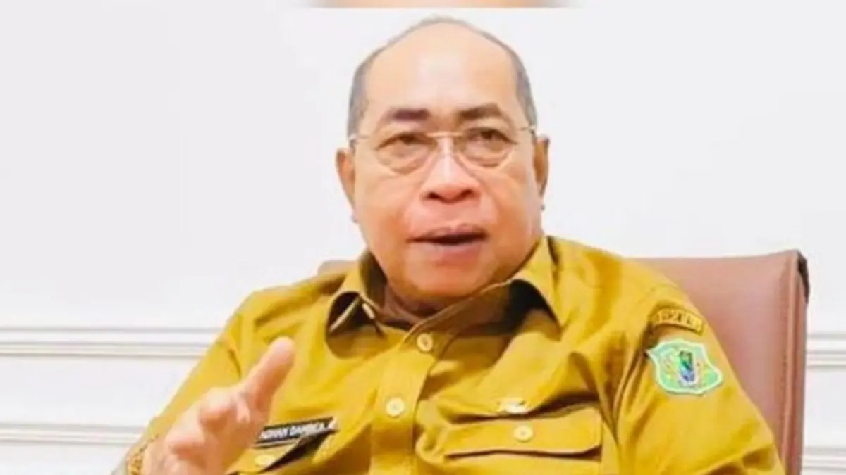 Walikota Gorontalo Adhan Dambea (F;dok)