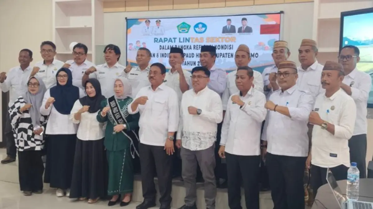 Rapat lintas sektor untuk mengevaluasi kondisi capaian delapan indikator PAUD Holistik Integratif (PAUD HI)dipimpin langsung Bupati Boalemo Drs. Rum Pagau.(F:Prokopim)