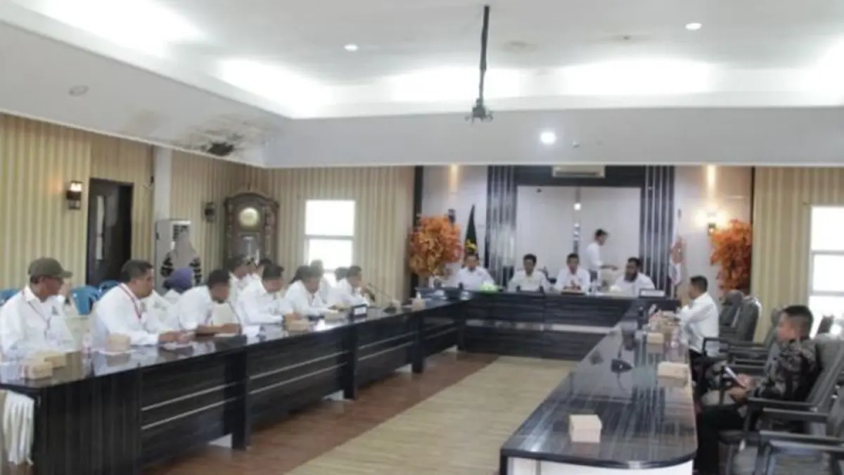 Membuka Muskab Kadin Gorontalo Utara Bupati Thariq Modanggu meminta Kadin Gorut berkontribusi terhadap pembangunan ekonomi dan sosial Gorontalo Utara.(F:istimewa)