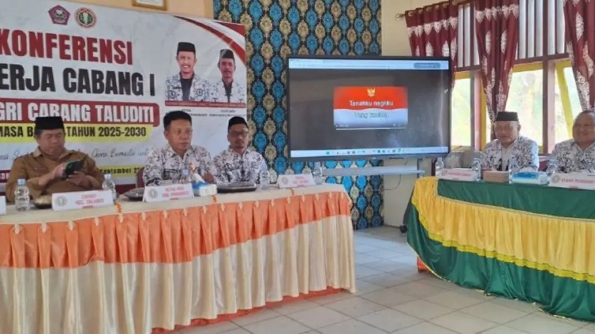 kegiatan Konfercab PGRI di salah satu Kecamatan (F:PGRI)