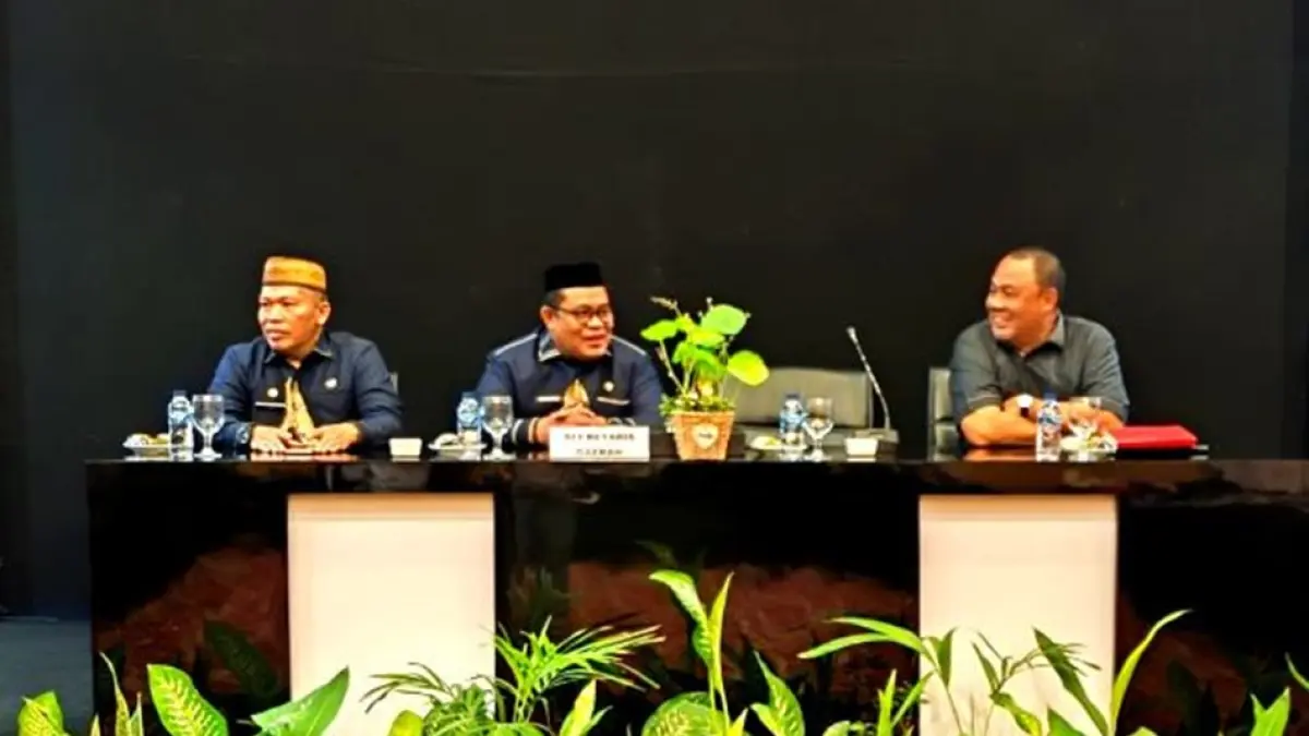 Rapat koordinasi, komunikasi, dan sinergi kerja antarbagian yang digelar di Ruang Barakati, Grand Q Hotel Kota Gorontalo, Kamis (24/9/2026).(F:Diskominfo)