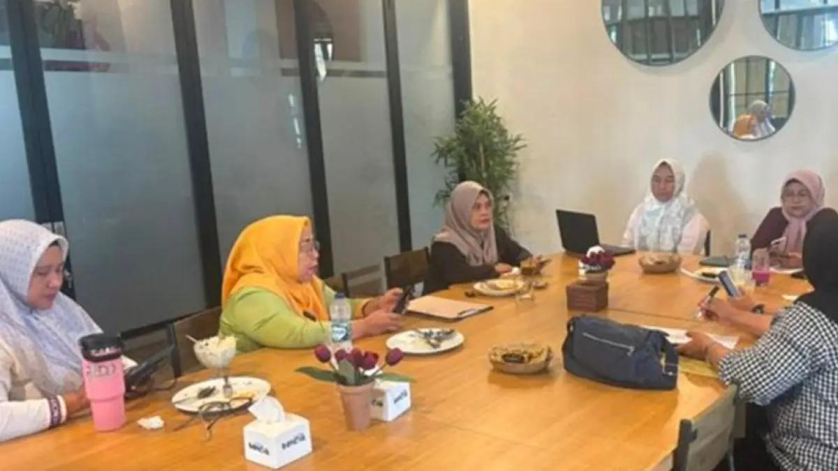 Persiapan menuju forum nasional itu kini mulai dimatangkan dalam rapat DPW.(F:Diskominfo)