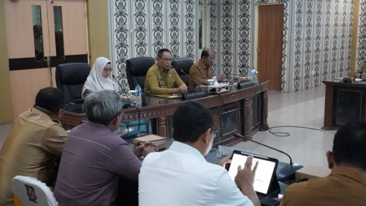 Dua Bulan Menjelang Akhir Tahun, Gusnar Ismail Prihatin Kendala Koperasi Merah Putih dan Kampung N