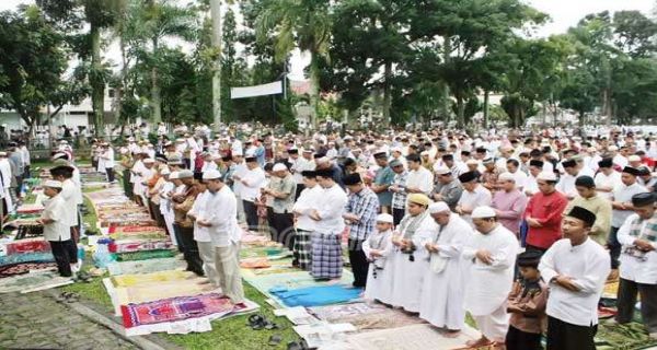 ilustrasi salat Ied. Foto: jpnn
