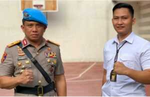 Irjen Ferdy Sambo bersama ajudan (Irjen sambo facebook)