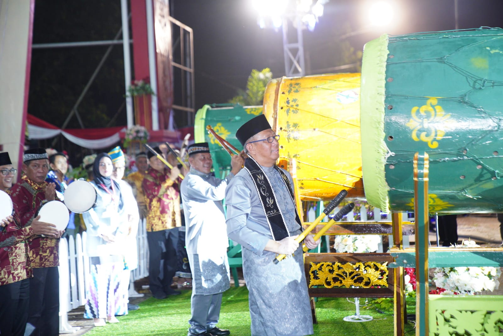 PEMBUKAAN : Gubernur Kalbar Sutarmidji saat menghadiri pembukaan MTQ XXXI Provinsi Kalbar Tahun 2023 di Kawasan Sabang Merah, Kabupaten Sanggau, Jumat (25/8).