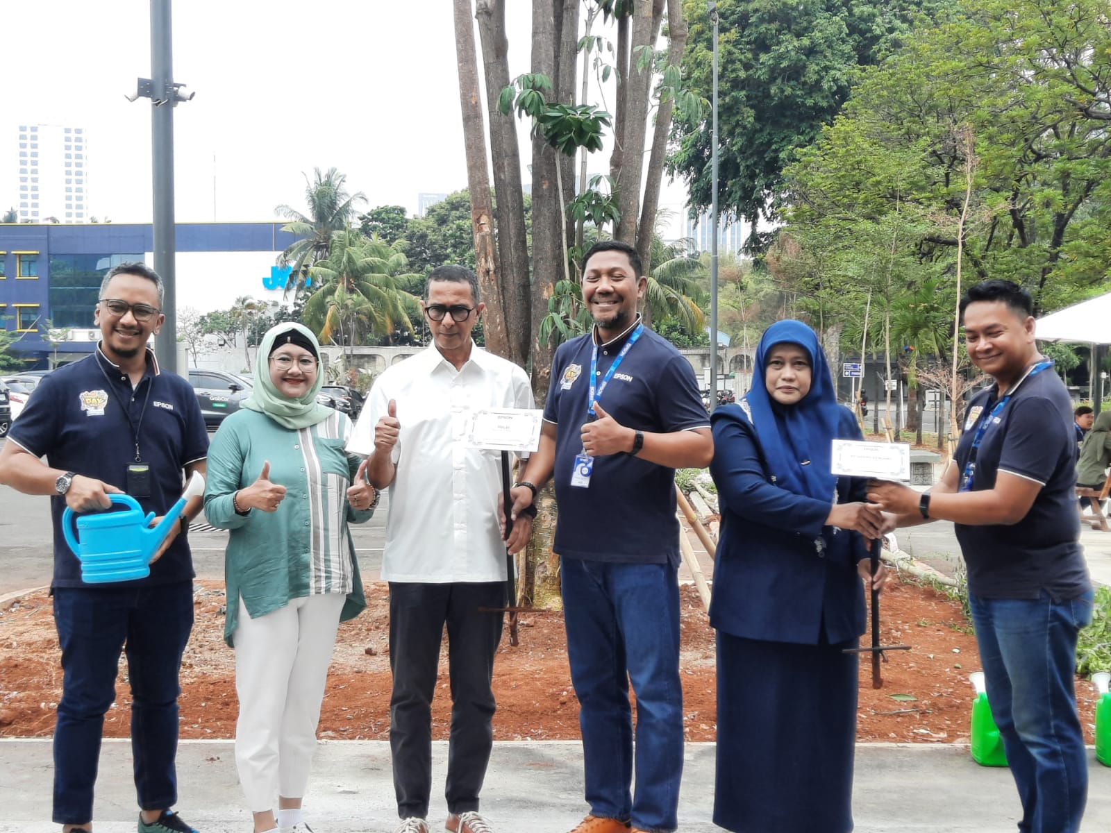 CSR tanam pohon  sudah dilakukan sejak tahun 2000 dan akan selesai pada tahun 2027 dengan target 6.000 penanaman pohon yang akan tersebar di seluruh wilayah di Indonesia.