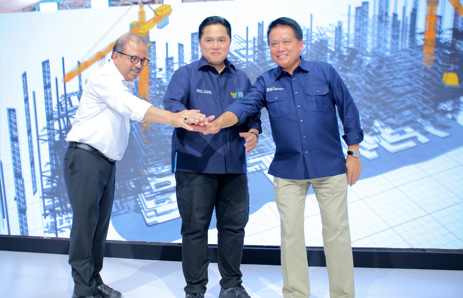 PT Bank Syariah Indonesia Tbk. (BSI) melakukan peletakan batu pertama (groundbreaking) pembangunan gedung kantor baru bernama BSI Tower yang dibangun berkonsep green building.