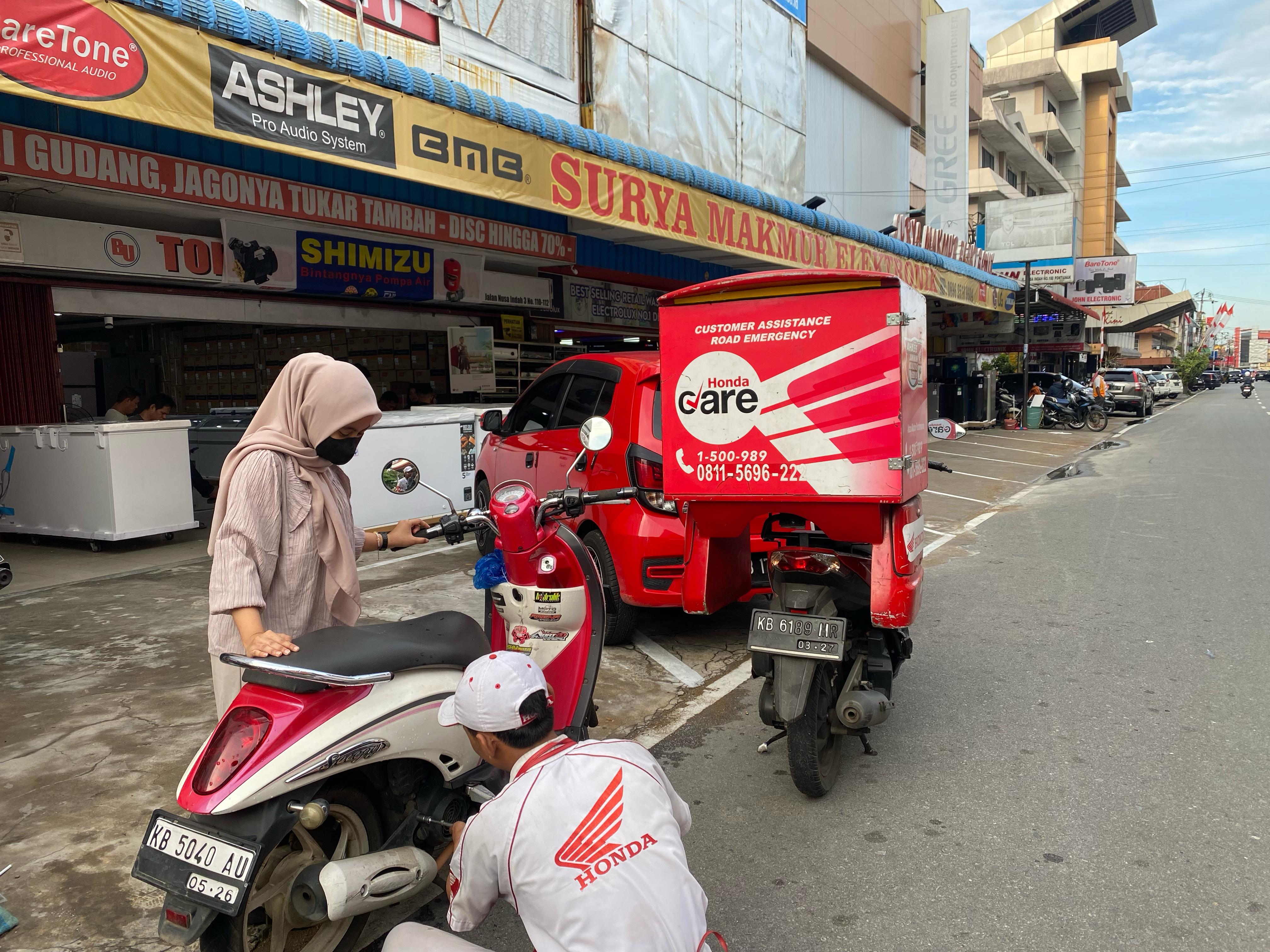 Layanan Honda Care.